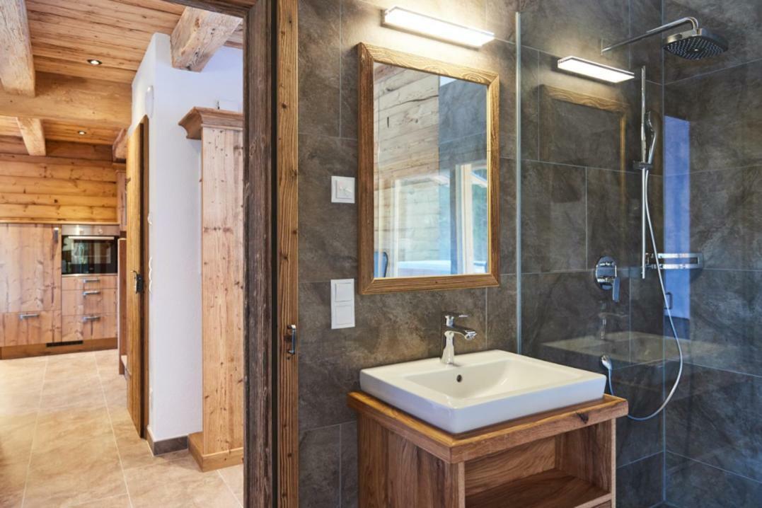 Chalets Almidylle Санкт-Мартин-ам-Тенненгебирге Экстерьер фото