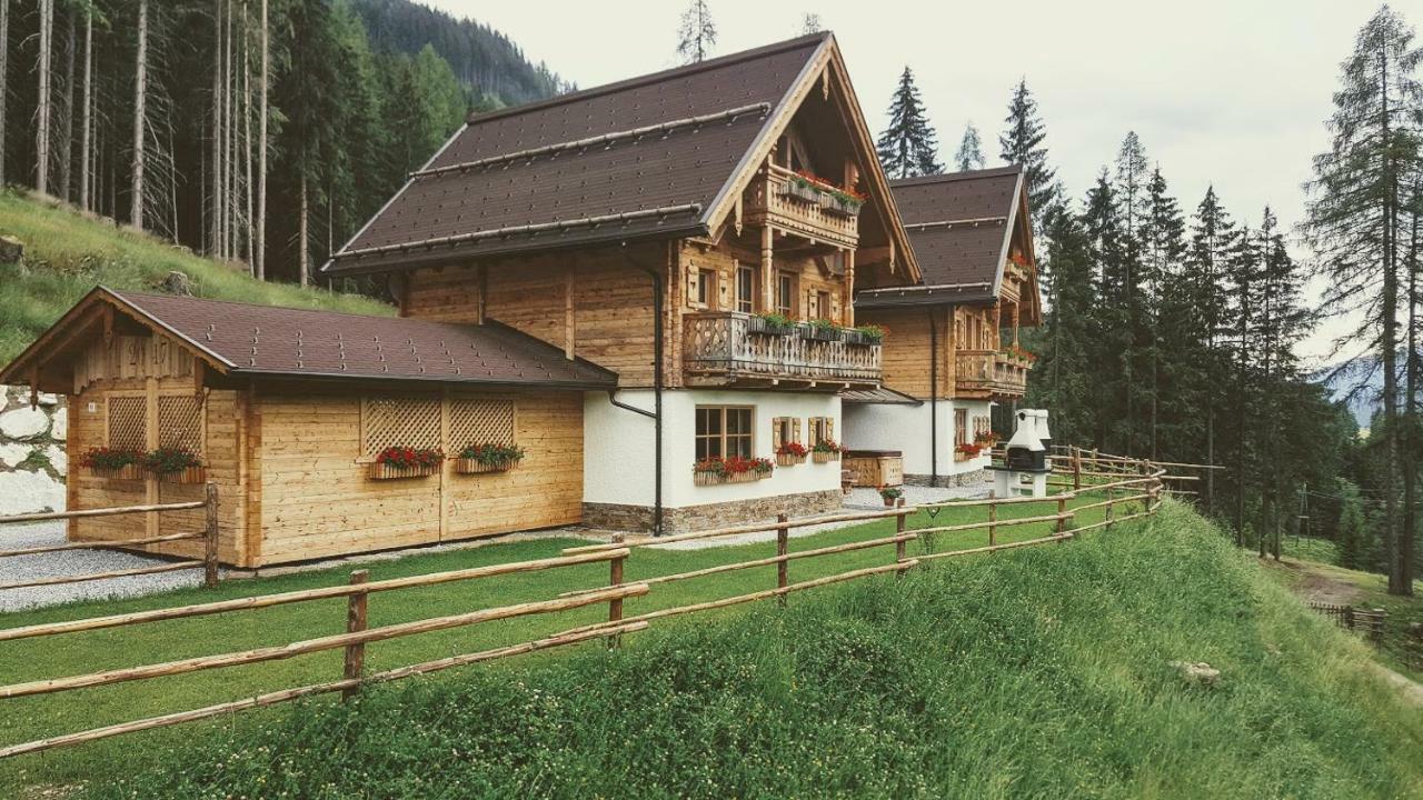 Chalets Almidylle Санкт-Мартин-ам-Тенненгебирге Экстерьер фото